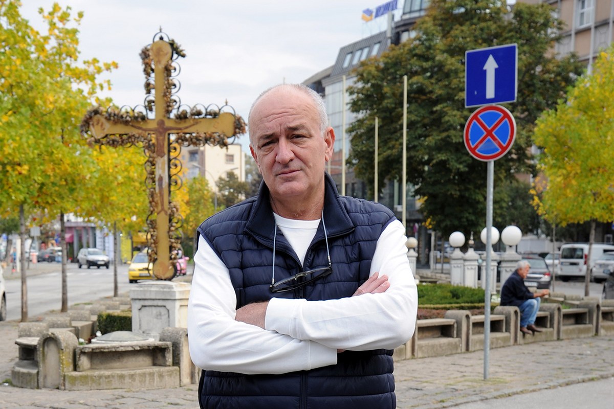 Венко Андоновски: Со „Папокот на светлината“ сакав да го изгонам злото