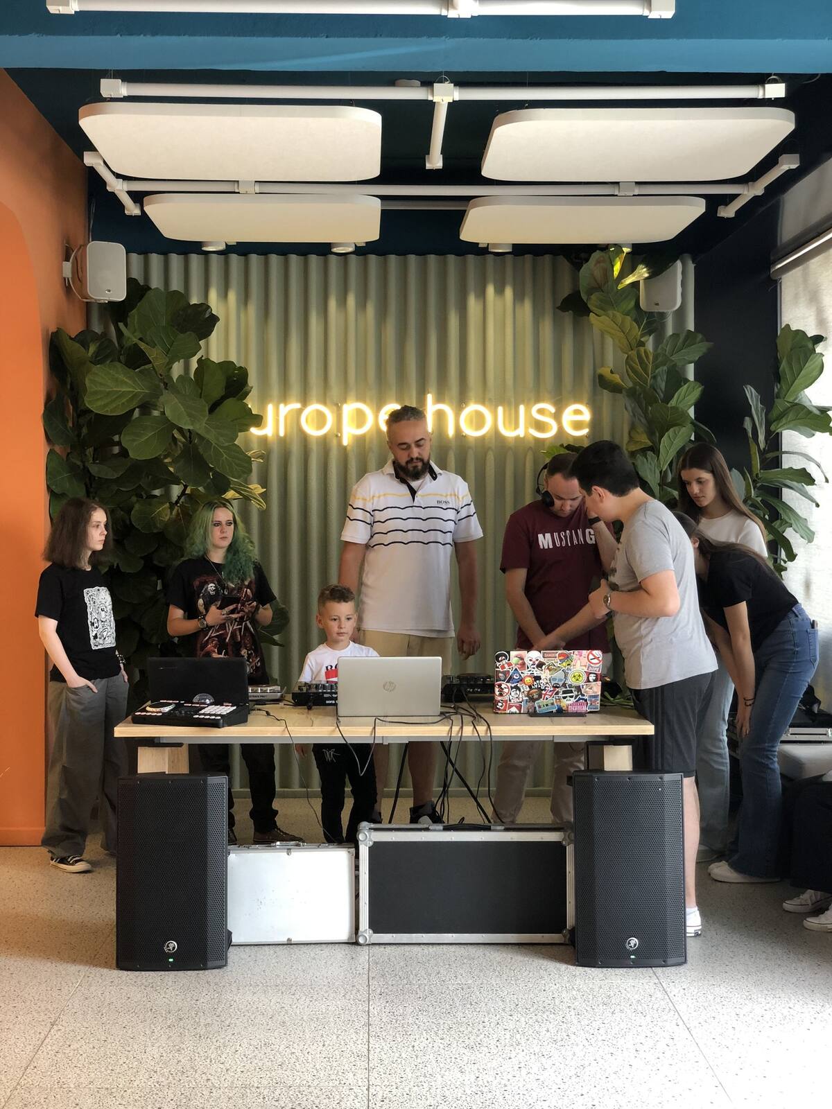 #SummerOfSkills во Europe House Крива Паланка се збогати со уште една работилница полна забава и нови младински вештини