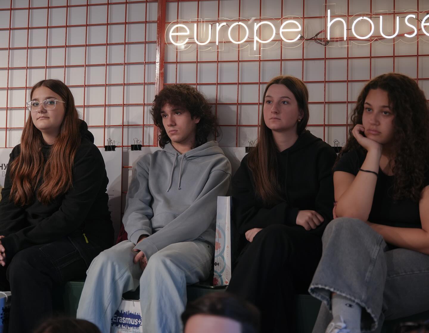 Разговор за Еразмус+ програмата со ученици во Europe House Велес