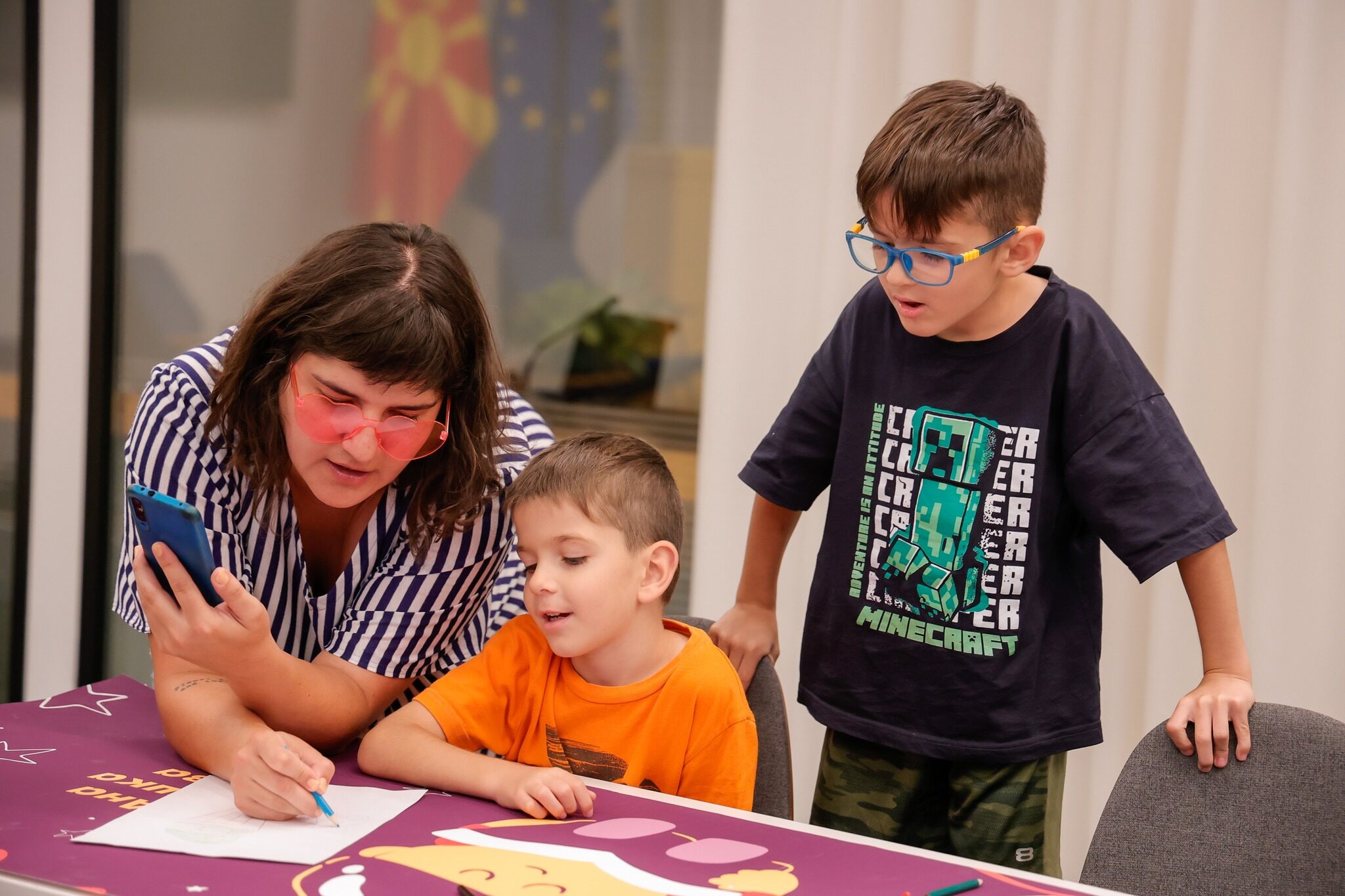 Во нашето 13-то издание на Kids Book Club, младите читатели ѝ се придружија на Ана Голејшка -Џикова во авантура со раскажување приказни
